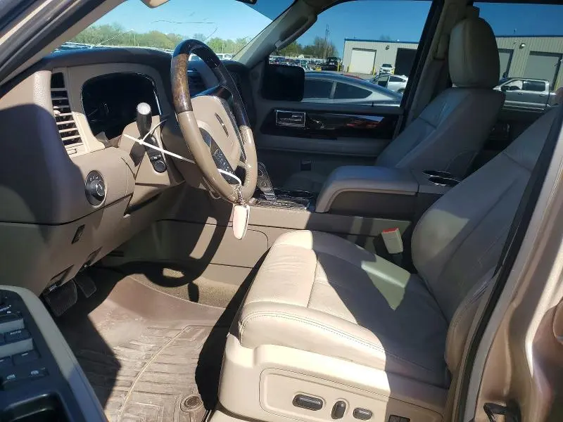 2017 LINCOLN NAVIGATOR SELECT  