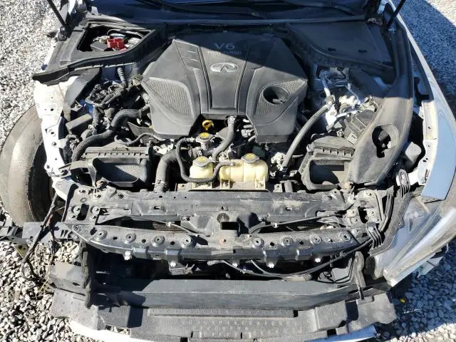 2019 INFINITI Q50 LUXE  