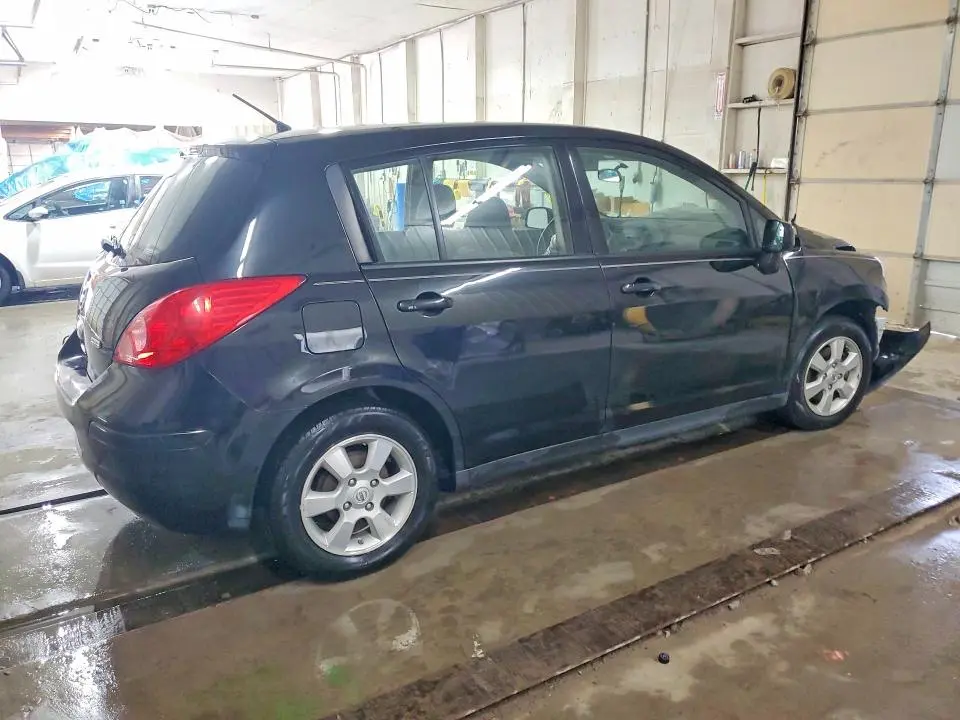 2012 NISSAN VERSA 1.8 S  