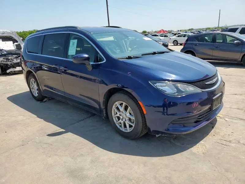 2020 CHRYSLER VOYAGER LXI  