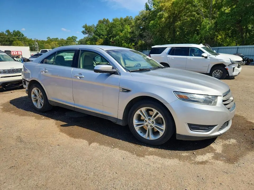 2014 FORD TAURUS SEL  