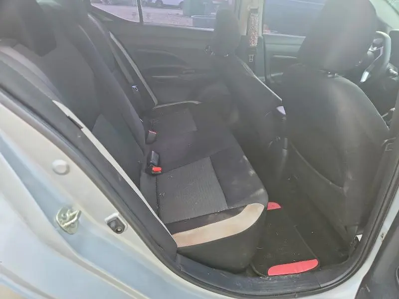 2020 NISSAN VERSA SV  