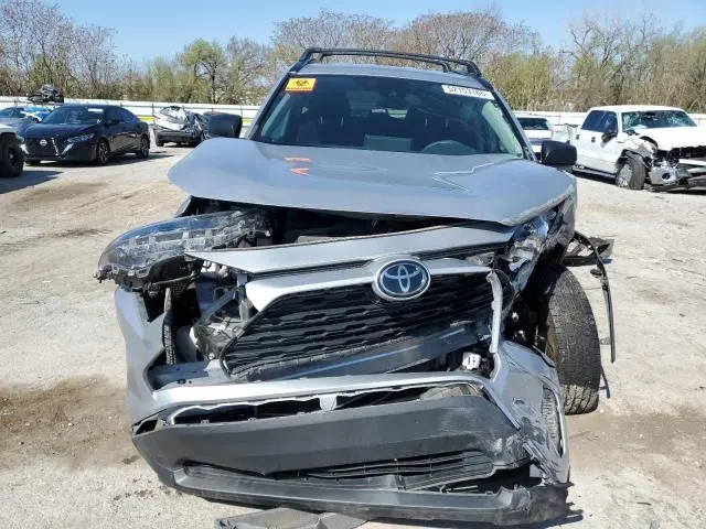 2021 TOYOTA RAV4 LE