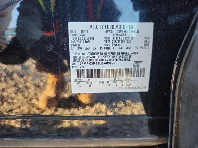 2020 FORD EDGE TITANIUM  