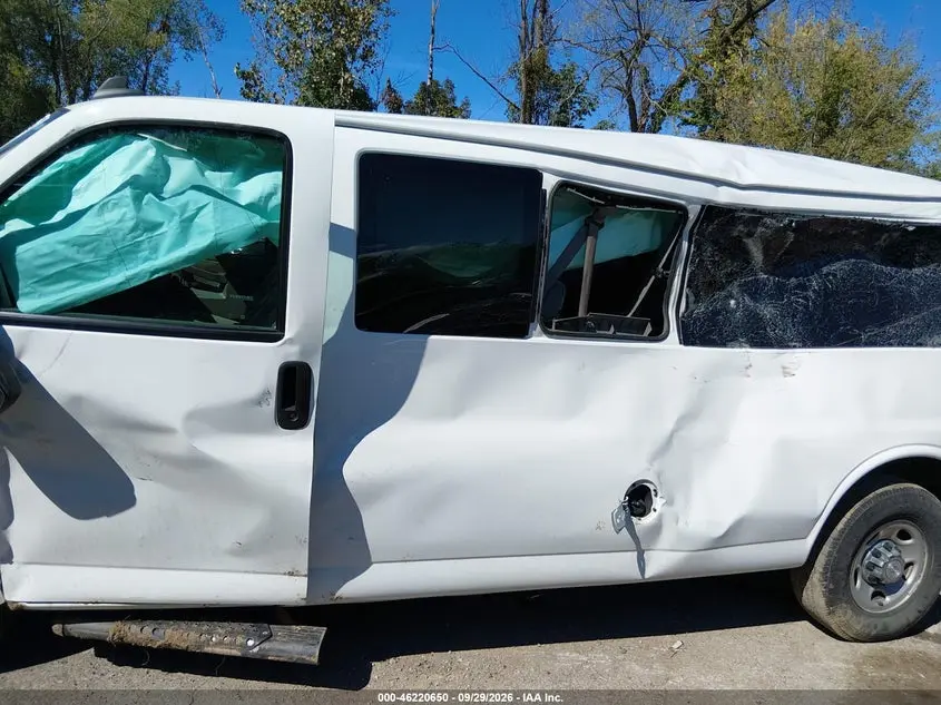2019 CHEVROLET EXPRESS 3500 LT