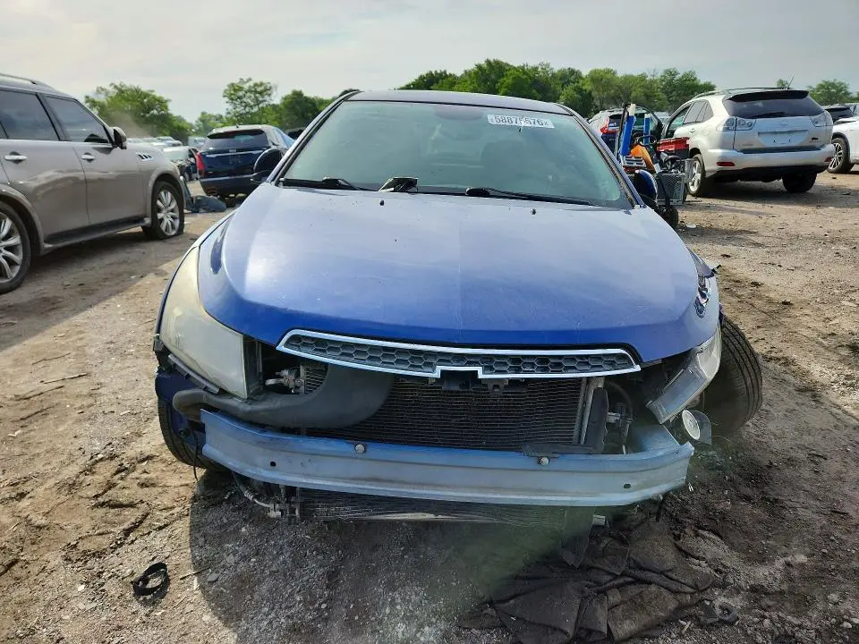 2013 CHEVROLET CRUZE LT  