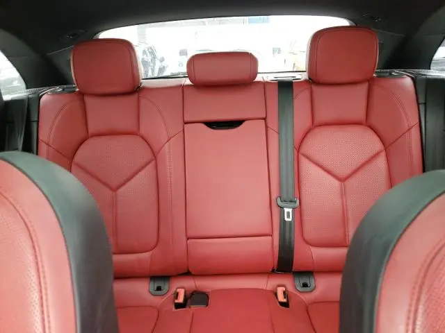 2017 PORSCHE MACAN S  