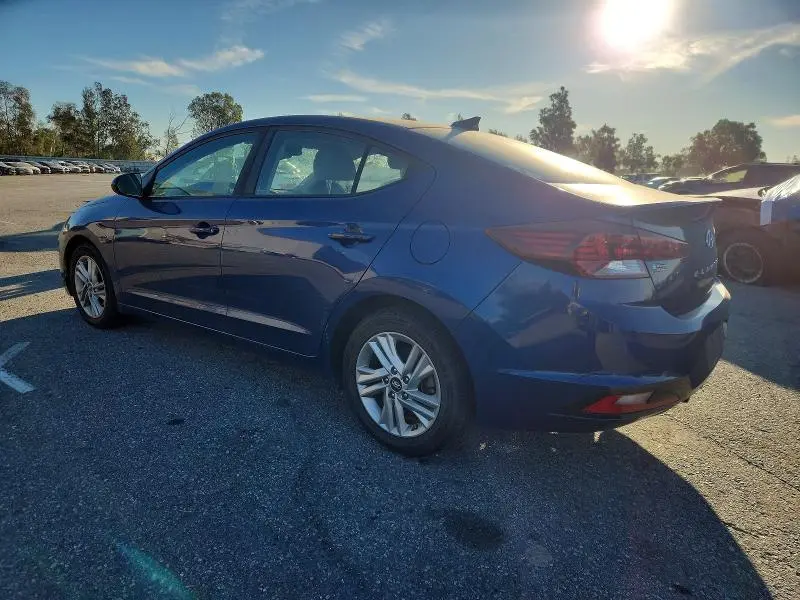 2020 HYUNDAI ELANTRA SEL  