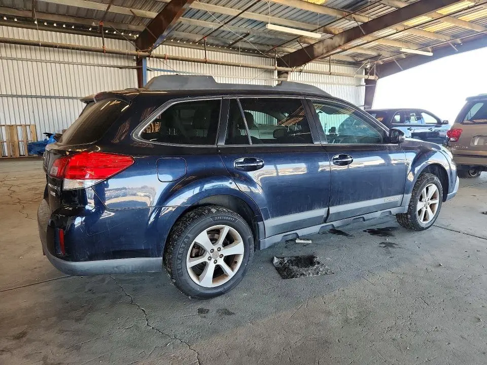 2013 SUBARU OUTBACK 2.5I PREMIUM  