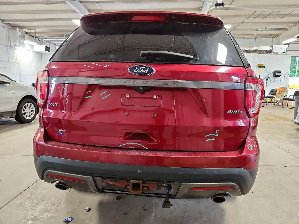 2017 FORD EXPLORER XLT  