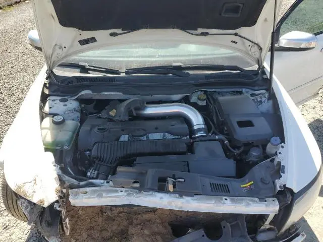 2010 VOLVO S40 T5  