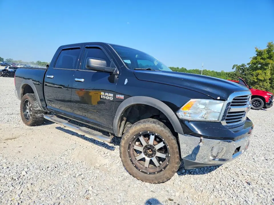 2014 RAM 1500 SLT  