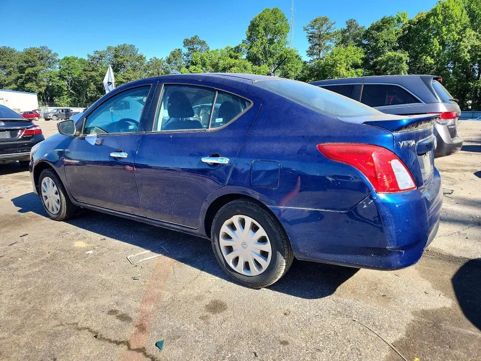 2018 NISSAN VERSA SV  