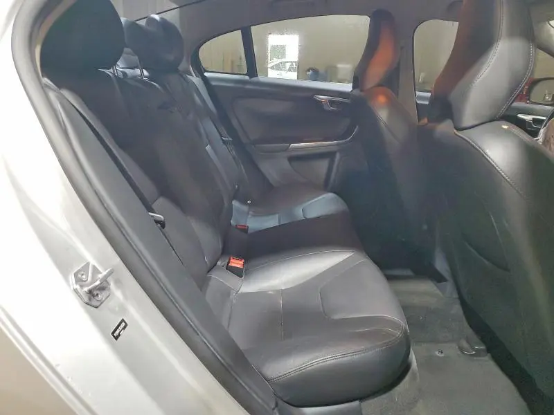 2016 VOLVO S60 PREMIER  