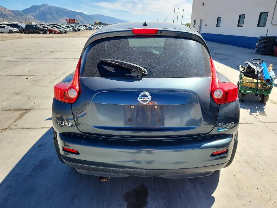 2014 NISSAN JUKE SL  