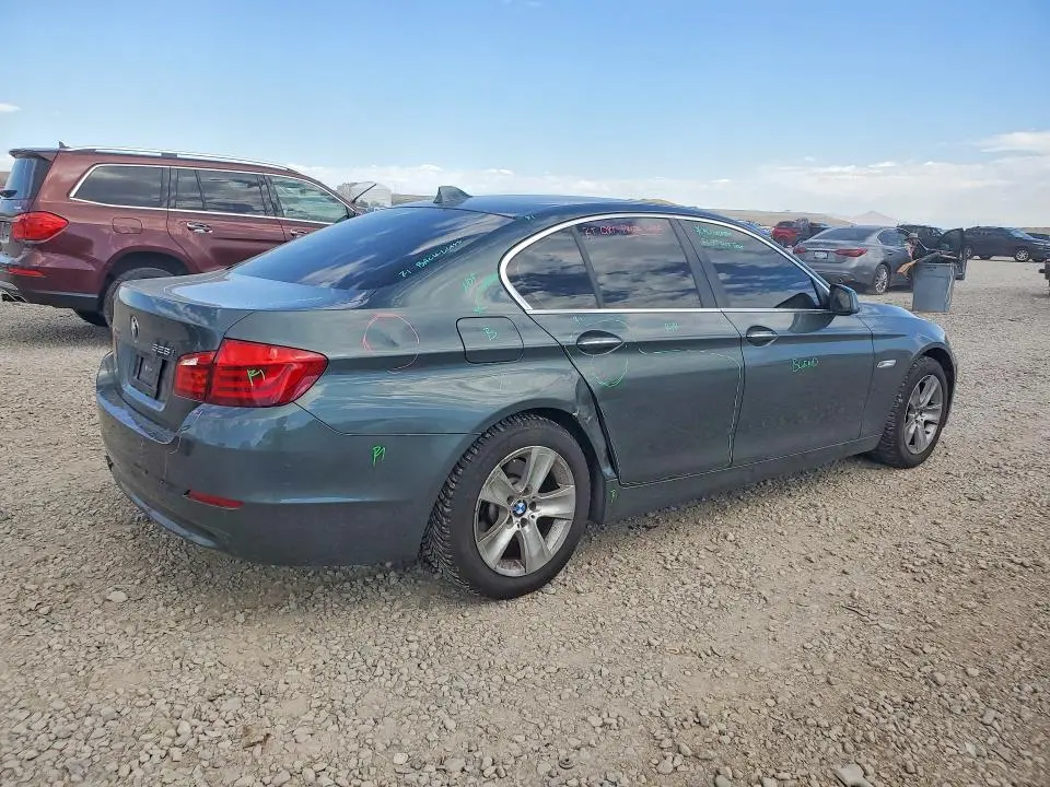 2013 BMW 528 XI  