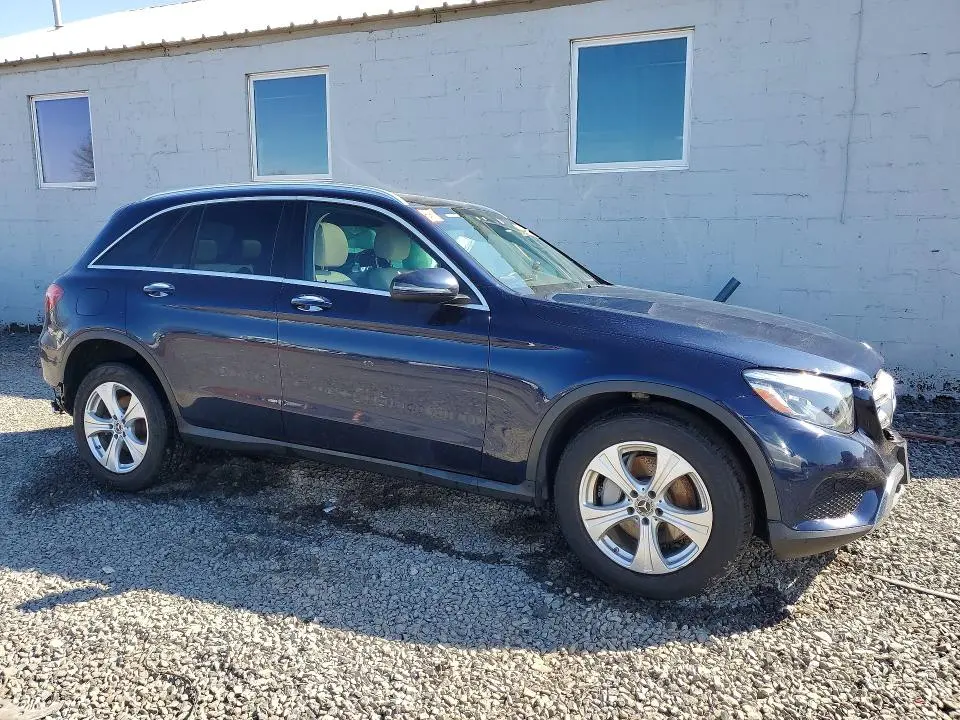 2018 MERCEDES-BENZ GLC 300 4MATIC  