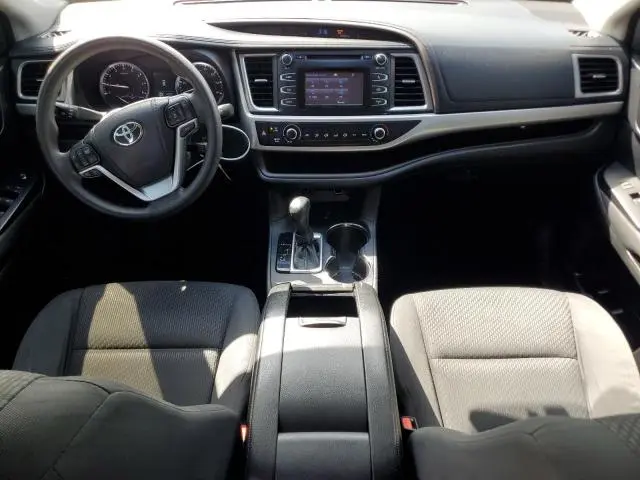 2015 TOYOTA HIGHLANDER LE  