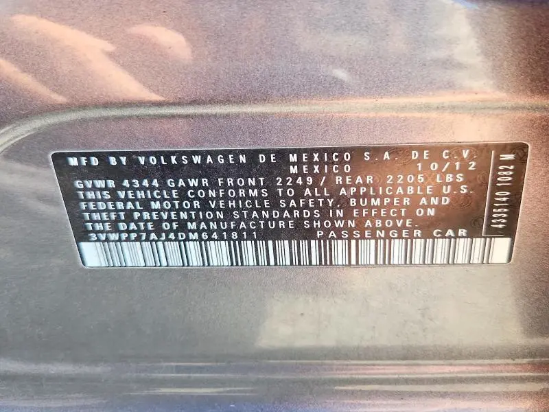 2013 VOLKSWAGEN JETTA S  