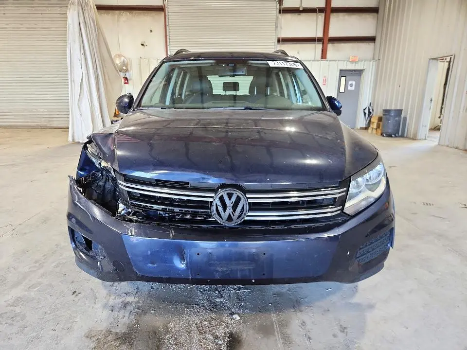 2016 VOLKSWAGEN TIGUAN S  