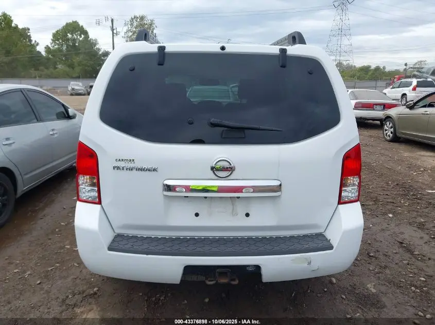 2012 NISSAN PATHFINDER SV