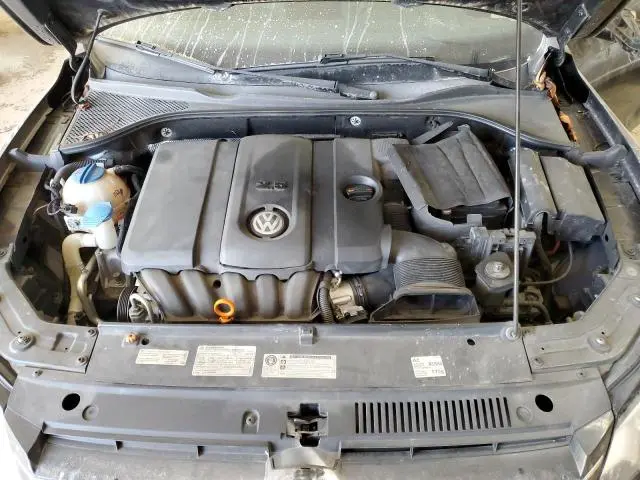 2012 VOLKSWAGEN PASSAT S  