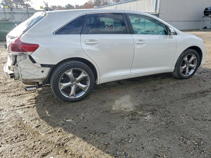 2014 TOYOTA VENZA LE  