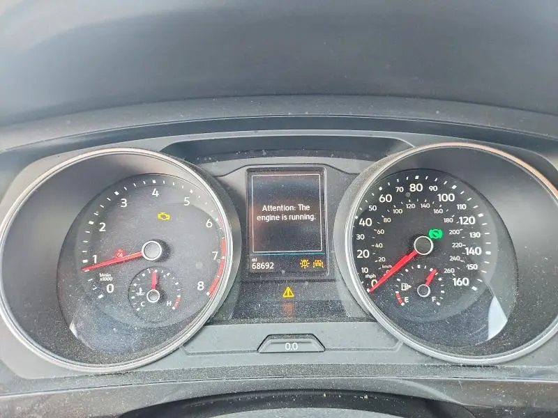 2018 VOLKSWAGEN TIGUAN SE  