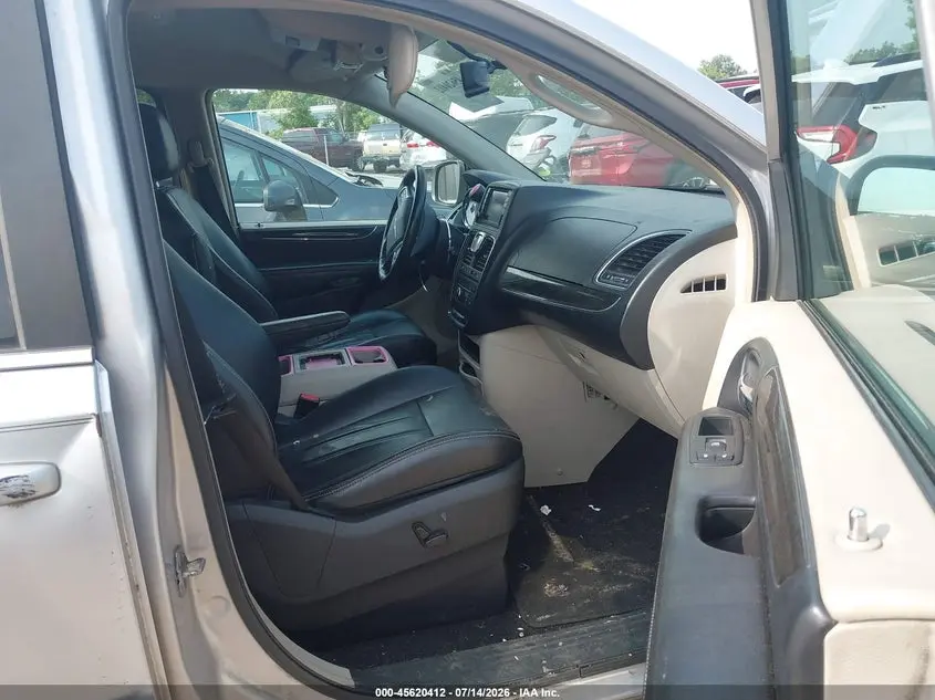 2012 CHRYSLER TOWN & COUNTRY TOURING