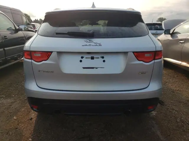 2017 JAGUAR F-PACE PRESTIGE
