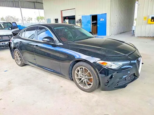2018 ALFA ROMEO GIULIA   
