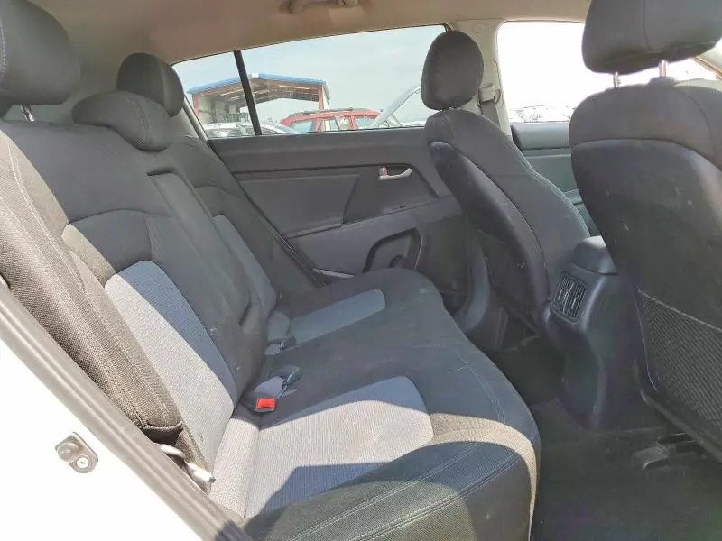 2016 KIA SPORTAGE LX  