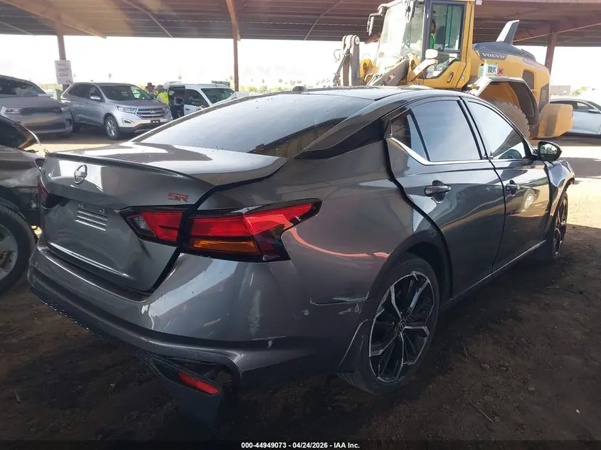 2023 NISSAN ALTIMA SR FWD
