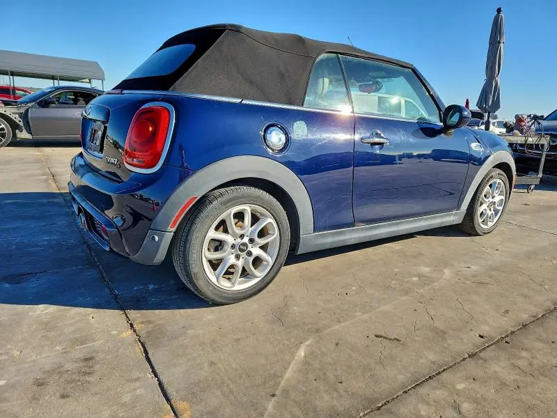 2017 MINI COOPER S  