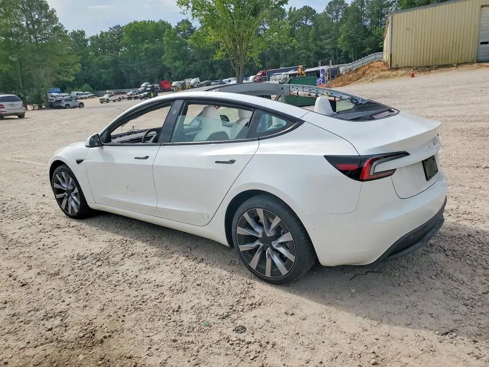 2025 TESLA MODEL 3   