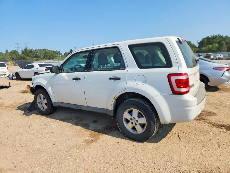 2010 FORD ESCAPE XLS  