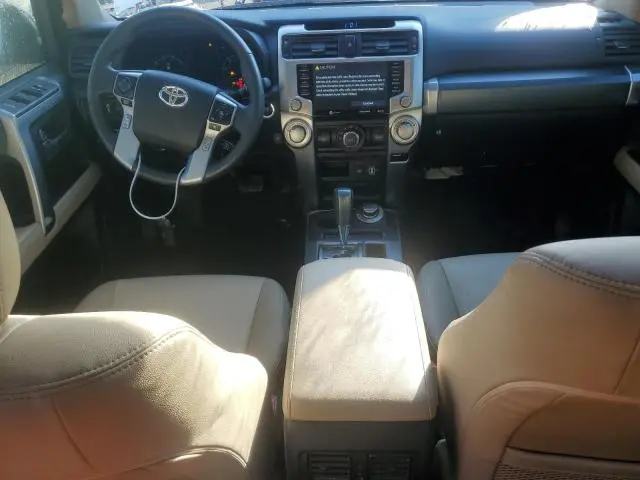 2023 TOYOTA 4RUNNER SE  