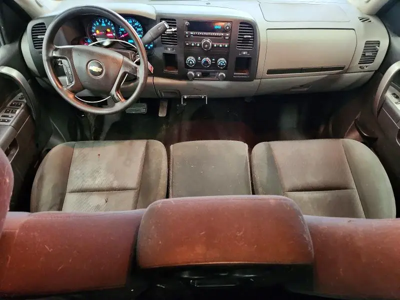 2011 CHEVROLET SILVERADO C1500 LS  