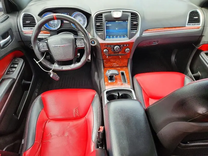 2012 CHRYSLER 300   