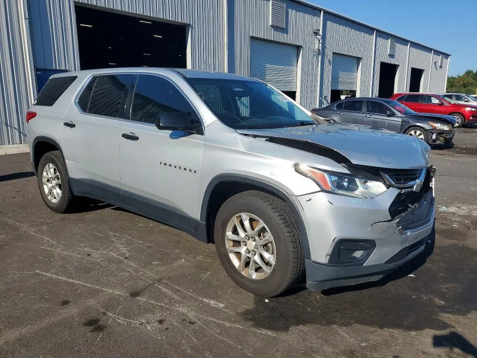 2018 CHEVROLET TRAVERSE LS  