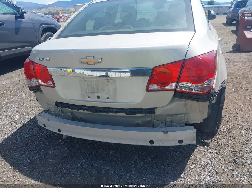 2013 CHEVROLET CRUZE LS