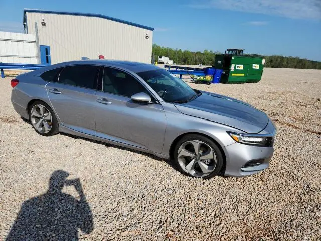 2020 HONDA ACCORD TOURING  