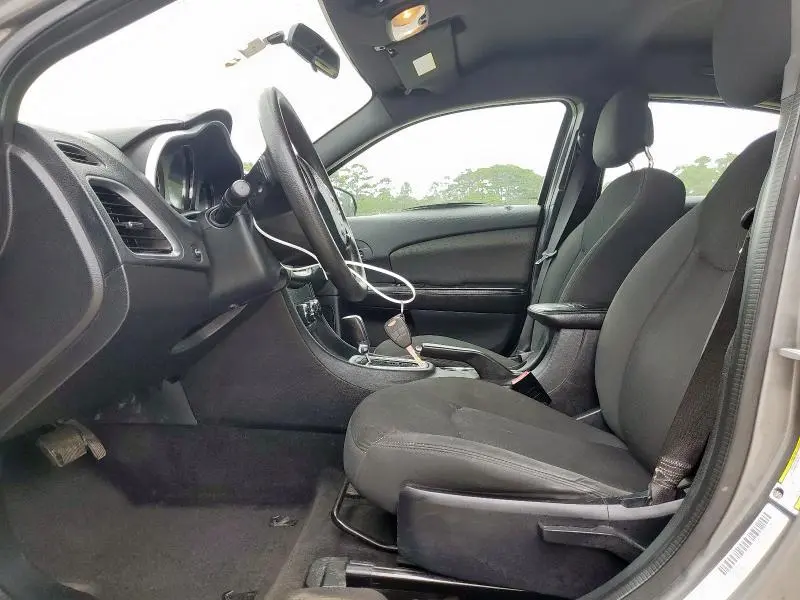 2012 DODGE AVENGER SE