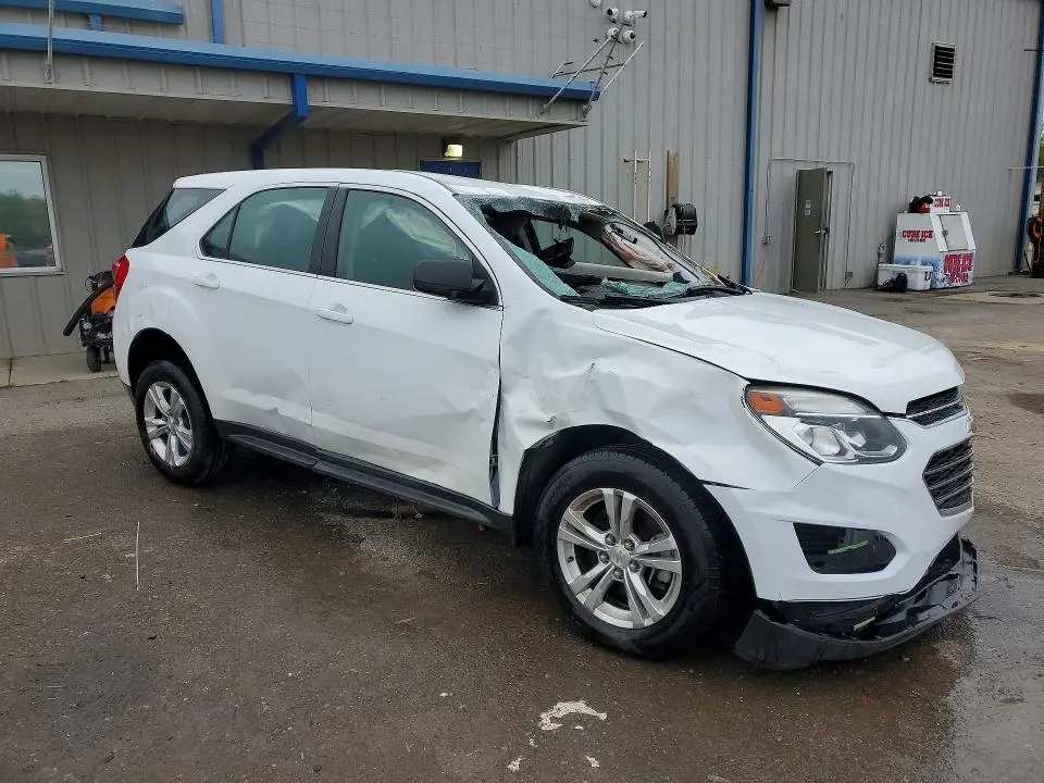 2017 CHEVROLET EQUINOX LS  