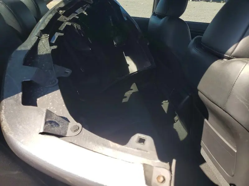 2011 TOYOTA CAMRY SE V6  