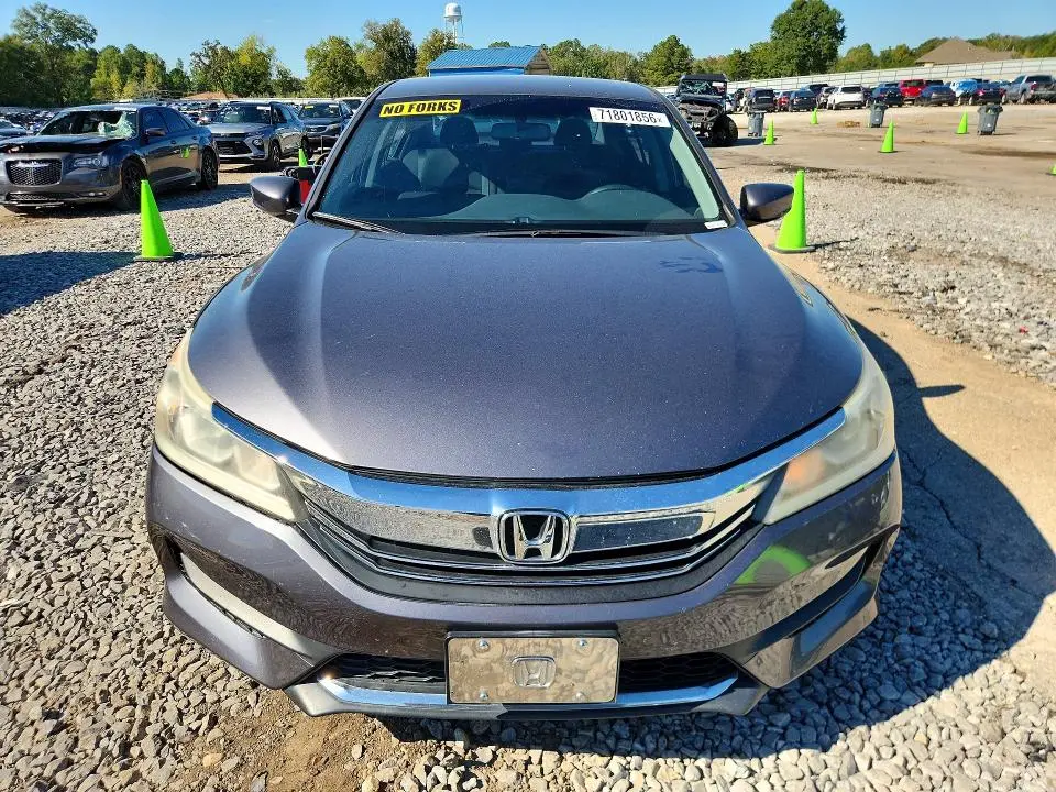 2017 HONDA ACCORD LX  