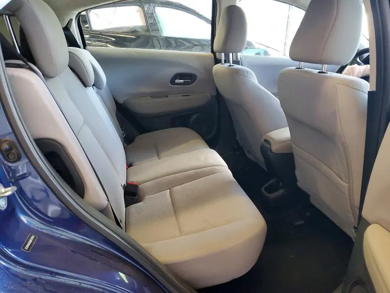 2016 HONDA HR-V LX  