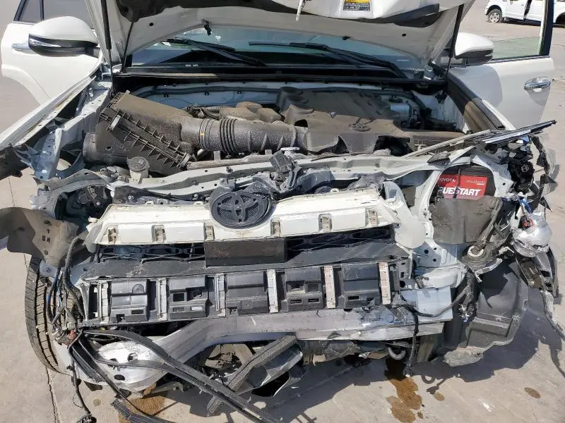 2020 TOYOTA 4RUNNER SR5/SR5 PREMIUM  
