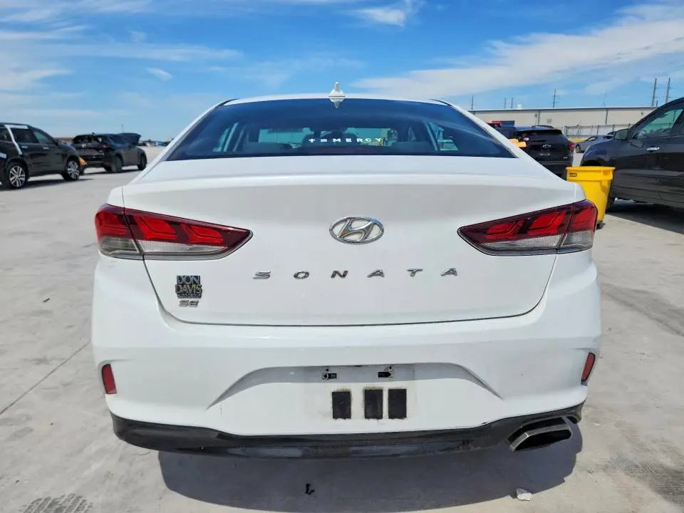 2019 HYUNDAI SONATA SE  