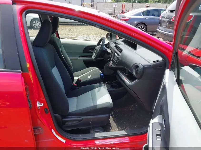 2014 TOYOTA PRIUS C TWO